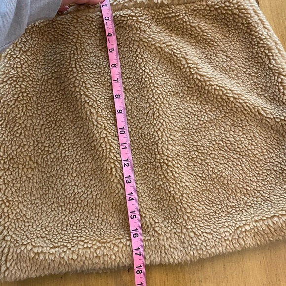 Aliette Women’s Sherpa Faux Fur Mini Skirt Tan Lined New w/o tag size 10 - Picture 12 of 16